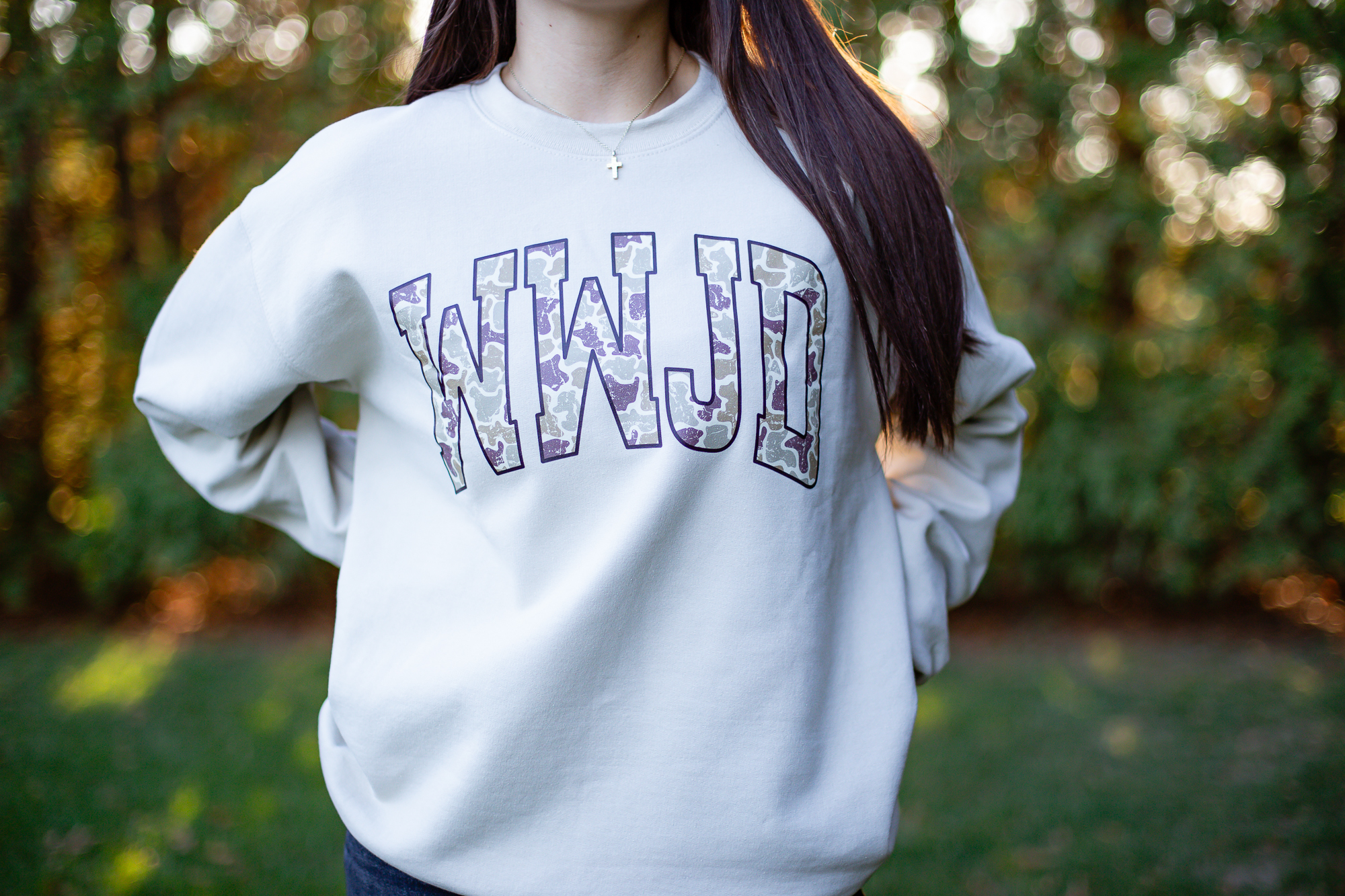 Wwjd Camo Sweatshirt - Image 3